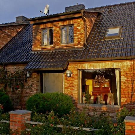 Ferienwohnung In Peetzig Am See Angermunde Exteriér fotografie